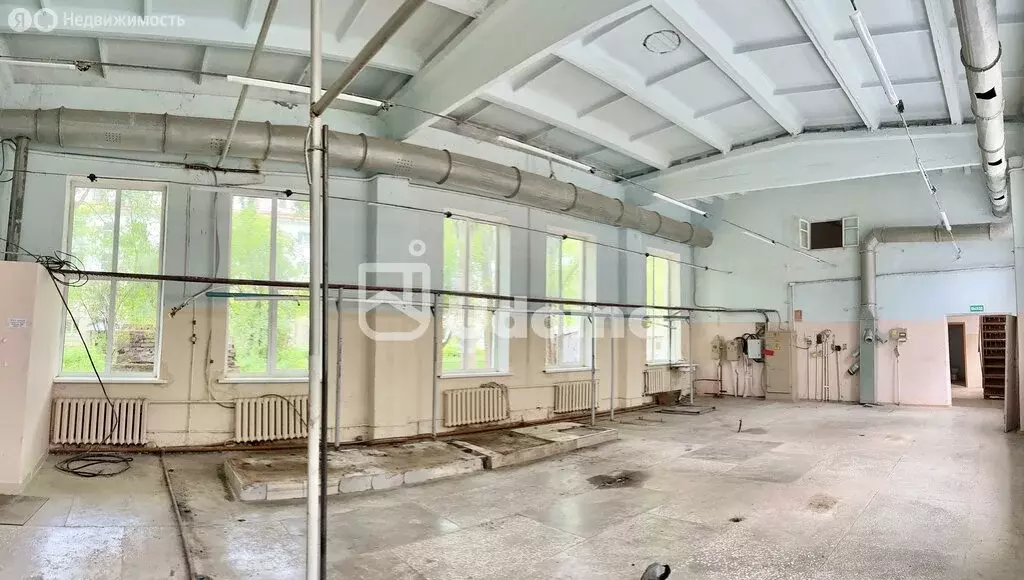 Помещение свободного назначения (341.7 м) - Фото 1