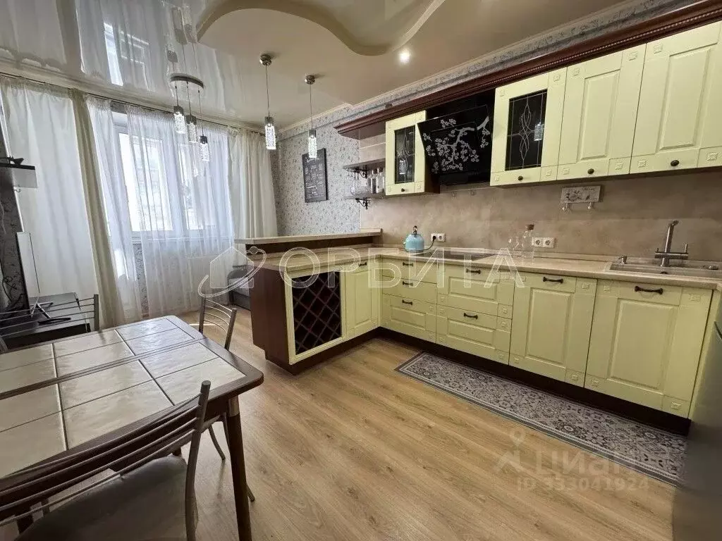 3-к кв. Тюменская область, Тюмень Заречный проезд, 39к2 (87.4 м) - Фото 1