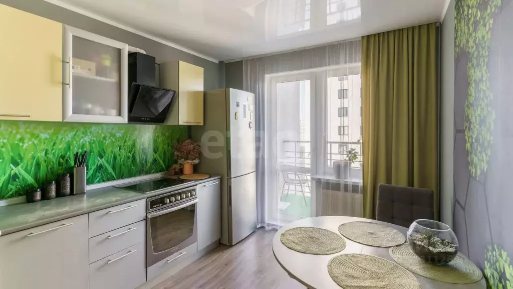 1-к кв. Тюменская область, Тюмень ул. Ю.-Р.Г. Эрвье, 30к1 (43.8 м) - Фото 1