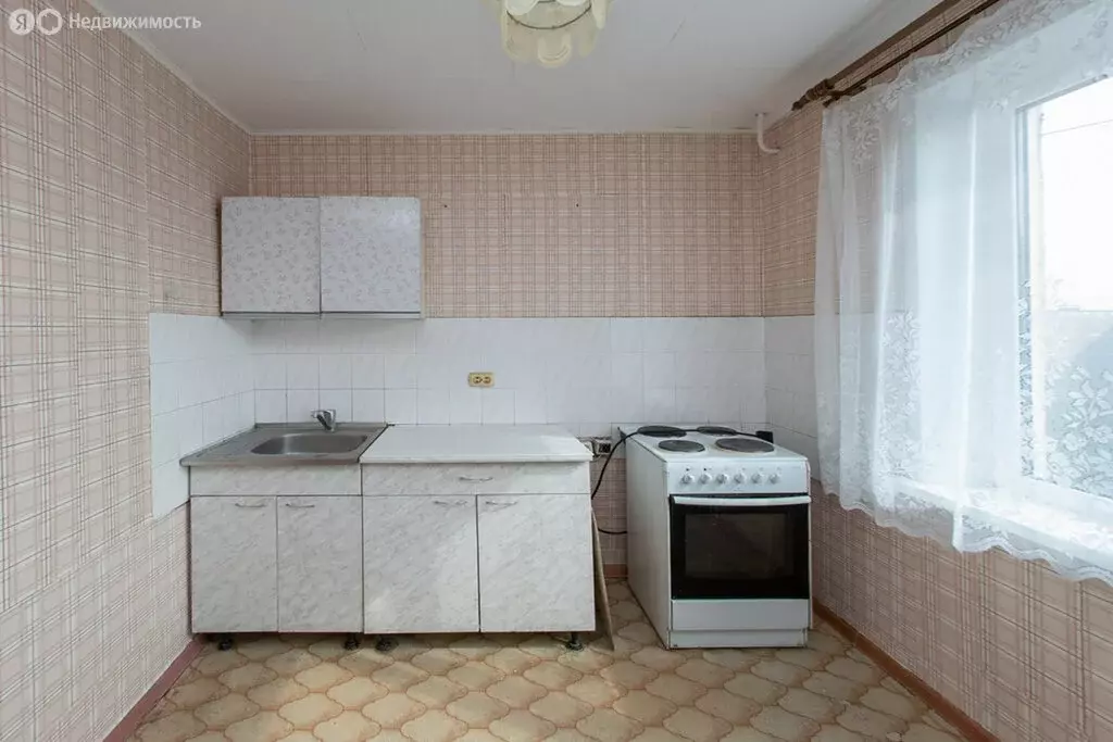 2-комнатная квартира: Челябинск, улица Хохрякова, 10А (49.6 м) - Фото 2