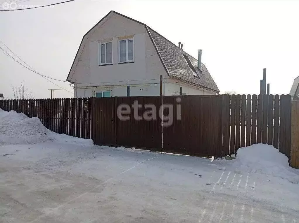 Дом в село Дзержинское, Совхозная улица (118 м) - Фото 1