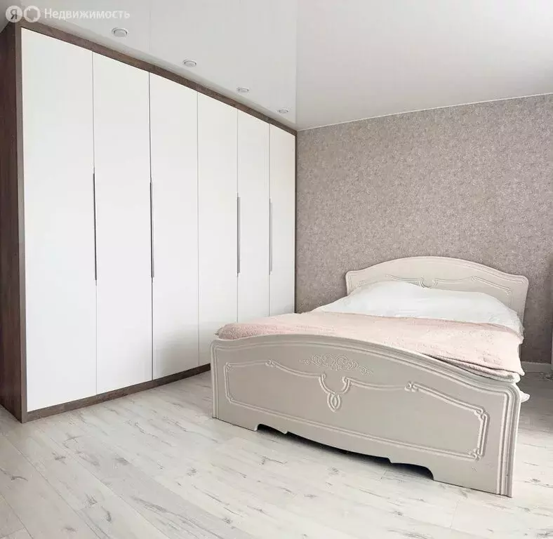 1-комнатная квартира: Екатеринбург, улица Чайковского, 86В (40.2 м) - Фото 0