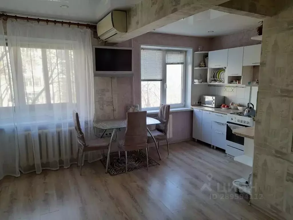 Студия Волгоградская область, Волгоград Бакинская ул., 5 (59.0 м) - Фото 1
