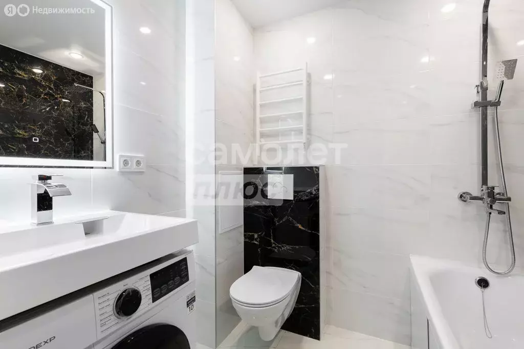 Квартира-студия: Мурино, улица Шувалова, 32 (28 м) - Фото 1