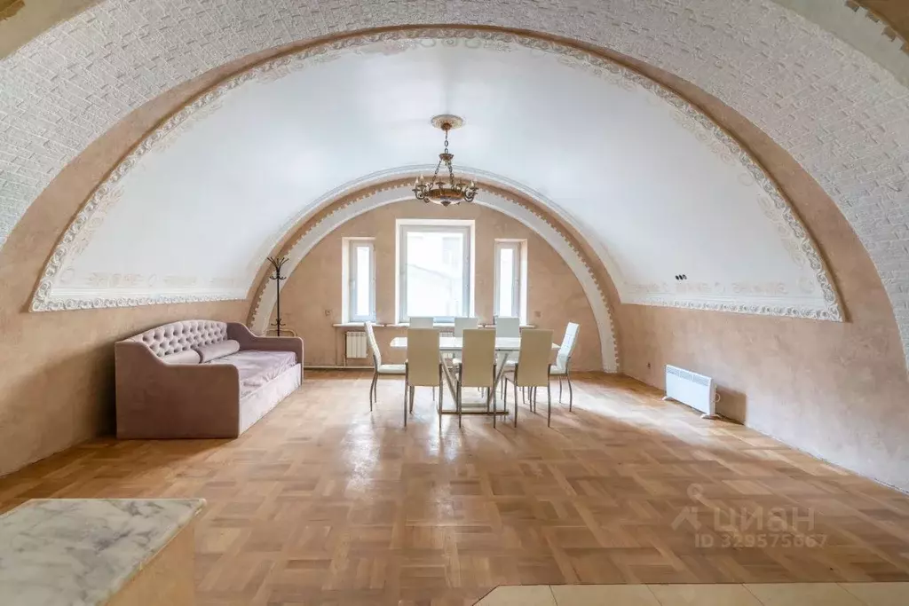 Свободной планировки кв. Санкт-Петербург Суворовский просп., 49 (55.0 ... - Фото 1