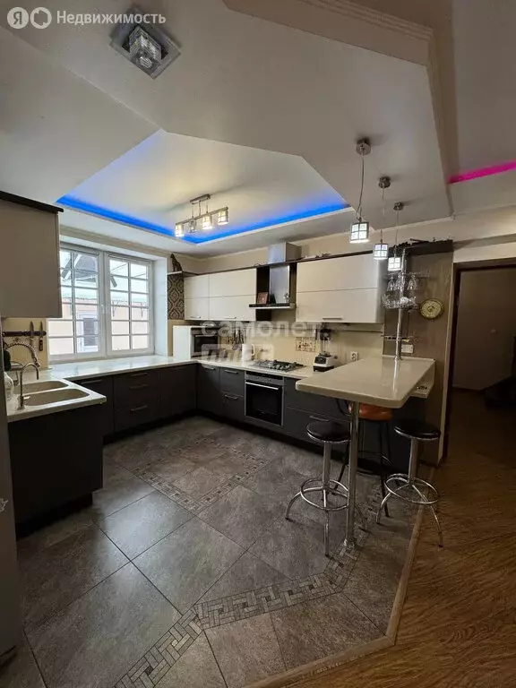 Дом в посёлок городского типа Уруссу, Луговая улица (174.9 м) - Фото 2