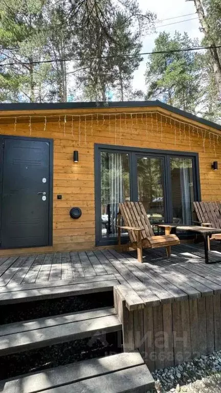 Дом в Карачаево-Черкесия, Зеленчукский район, с. Архыз ул. Белая, 19 ... - Фото 1