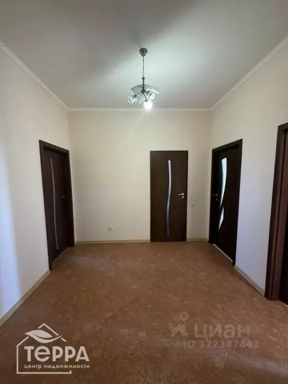 2-к кв. Крым, Евпатория просп. Ленина, 19 (82.0 м) - Фото 1