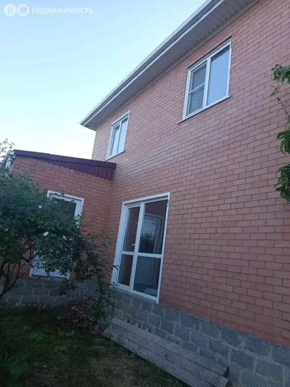 Дом в село Вольное, Степная улица, 43А (142 м) - Фото 1