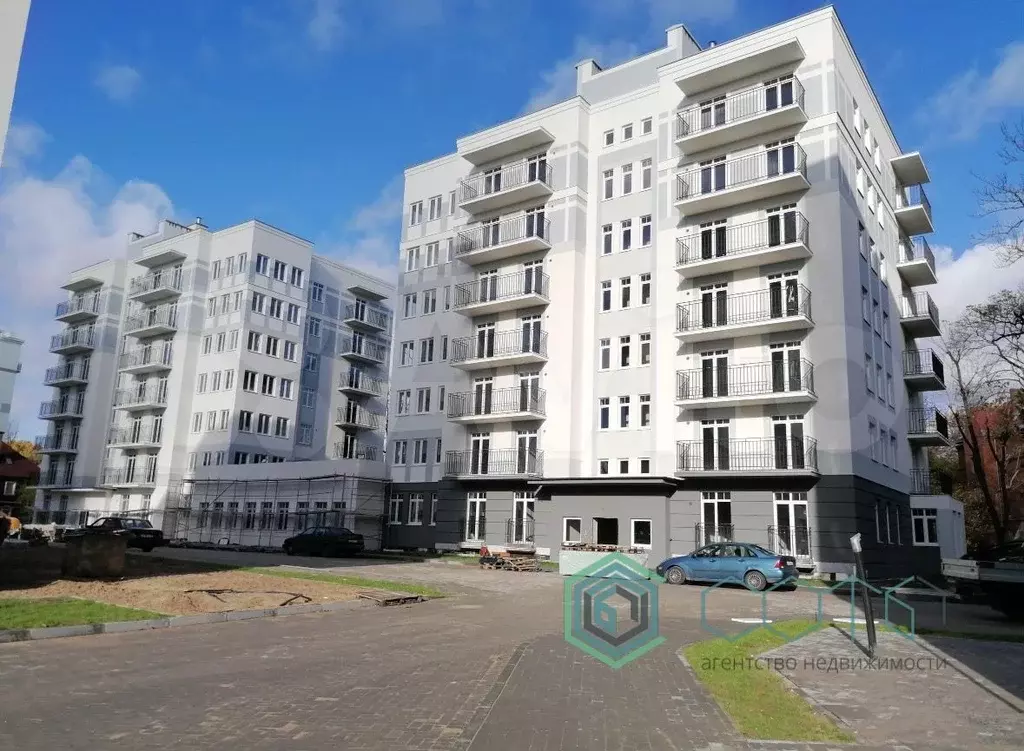 1-к. квартира, 46 м, 1/7 эт. - Фото 1
