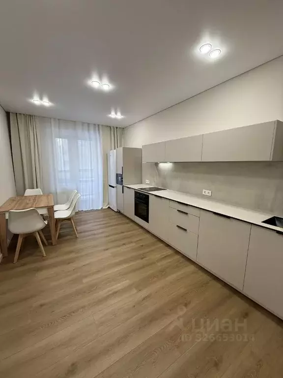 2-к кв. Красноярский край, Красноярск Регатная ул., 4 (69.0 м) - Фото 1