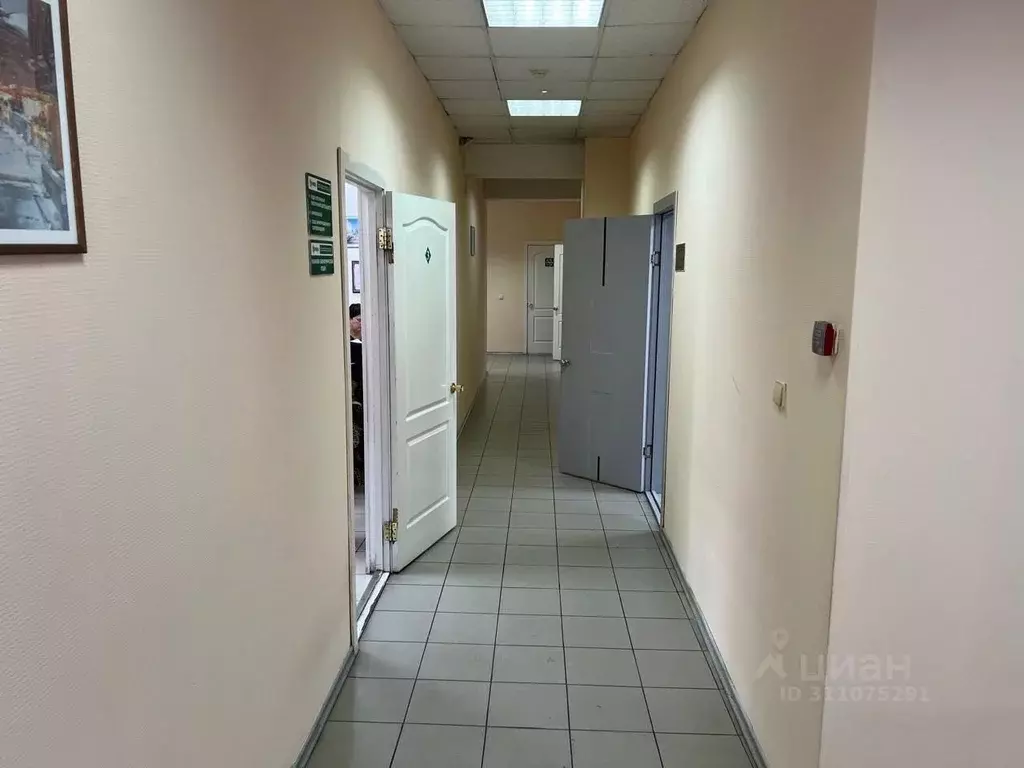 Офис в Бурятия, Улан-Удэ просп. 50 лет Октября, 26Б (740 м) - Фото 2