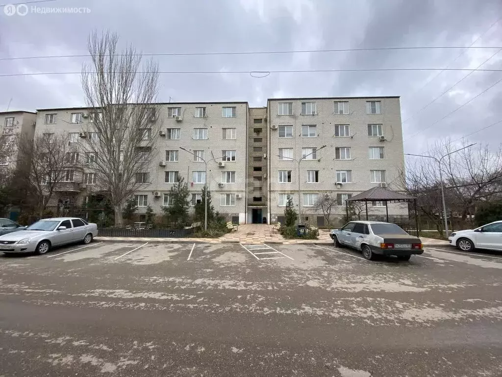 1-комнатная квартира: Каспийск, улица Алфёрова, 12 (35.8 м) - Фото 0