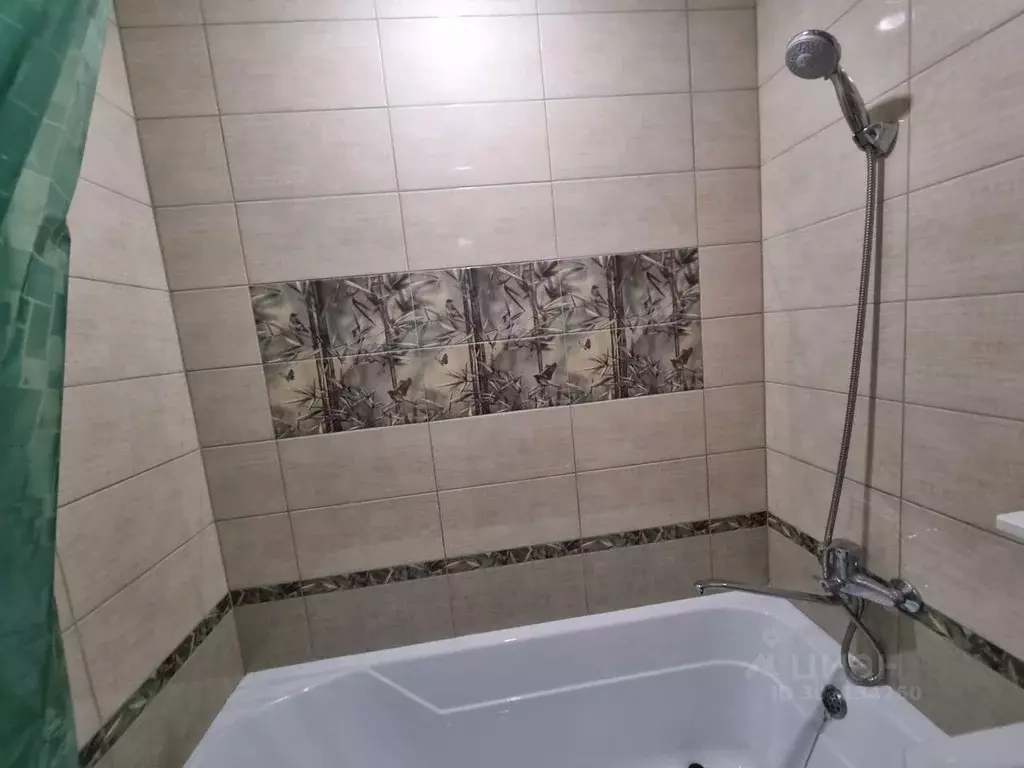 Студия Кировская область, Киров ул. Энтузиастов, 15к1 (27.0 м) - Фото 1