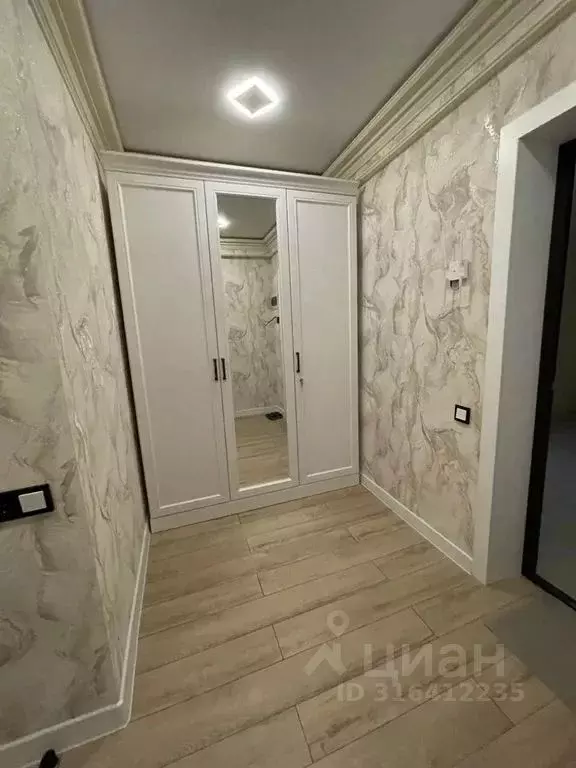 2-к кв. Дагестан, Каспийск ул. Зейнудина Батманова, 16 (70.0 м) - Фото 1