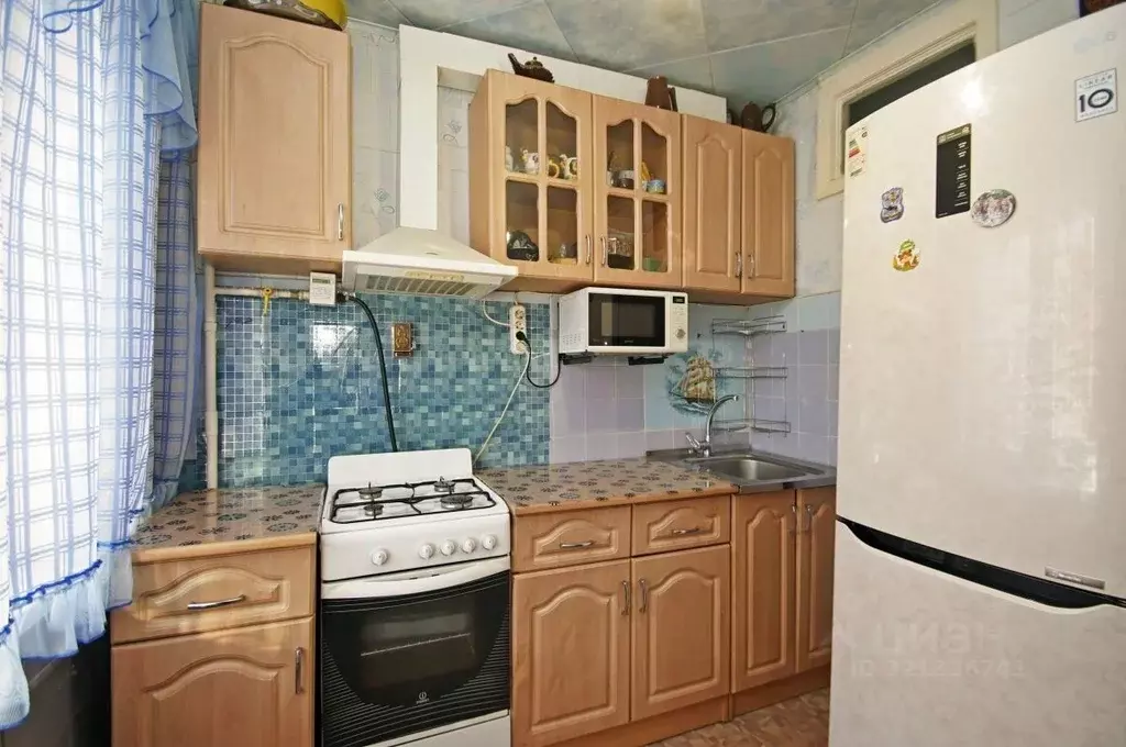 2-к кв. Омская область, Омск просп. Мира, 159 (41.3 м) - Фото 2