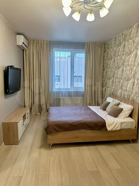 1-к. квартира, 40 м, 5/10 эт. - Фото 0
