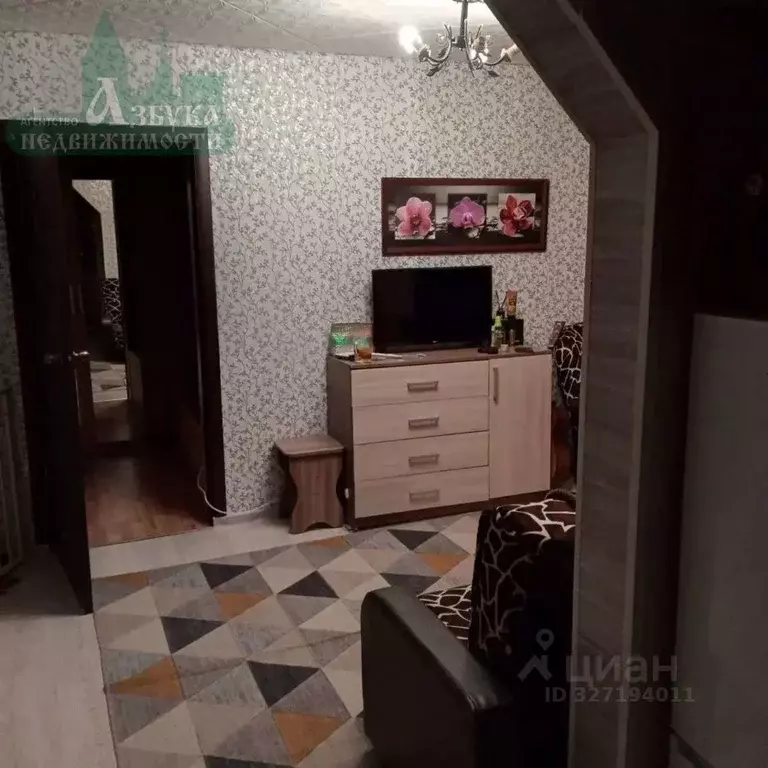 2-к кв. Смоленская область, Ярцево Советская ул., 19 (41.0 м) - Фото 2