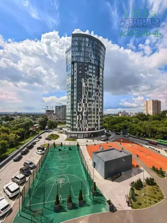 2-к кв. Татарстан, Казань Танковая ул., 2 (75.2 м) - Фото 1
