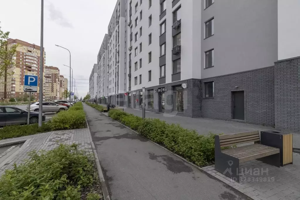 Помещение свободного назначения в Тюменская область, Тюмень ул. ... - Фото 1