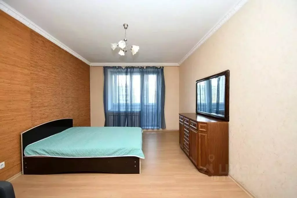 2-к кв. Омская область, Омск ул. 70 лет Октября, 10/3 (70.0 м) - Фото 2