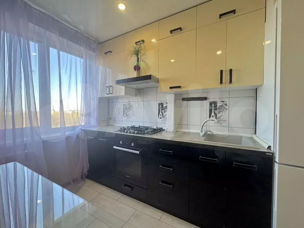 3-к. квартира, 55 м, 5/9 эт. - Фото 1