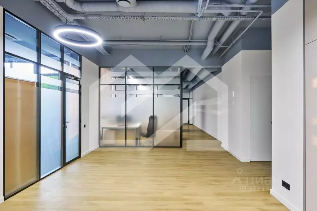 Помещение свободного назначения в Москва Цветной бул., 30С1 (355 м) - Фото 1