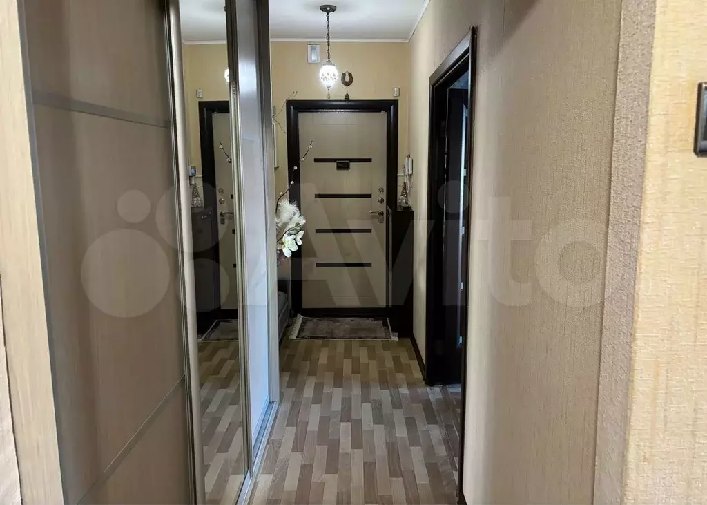 2-к. квартира, 60 м, 5/10 эт. - Фото 1