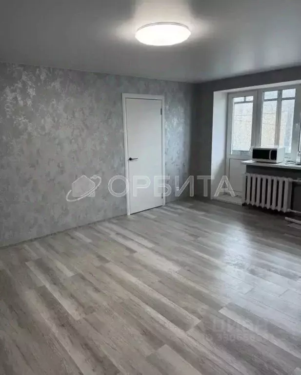 1-к кв. Тюменская область, Тюмень ул. Революции, 2 (45.7 м) - Фото 1