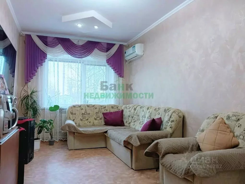 3-к кв. Саратовская область, Балаковский район, с. Натальино ул. Карла ... - Фото 1