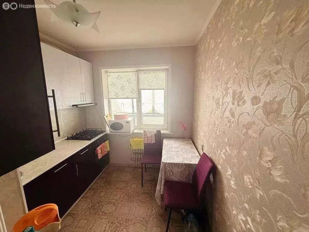 2-комнатная квартира: Белгород, улица Губкина, 20 (45 м) - Фото 1