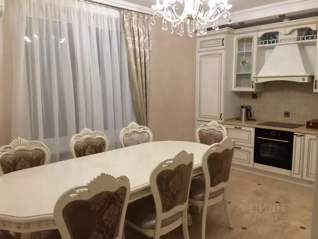 3-к кв. Московская область, Красногорск бул. Космонавтов, 4 (85.0 м) - Фото 1