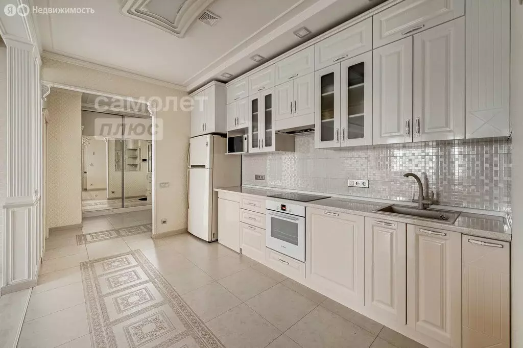 3-комнатная квартира: Реутов, улица Реутовских Ополченцев, 10 (87 м) - Фото 0