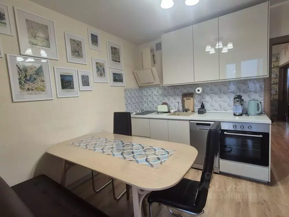 2-к кв. Московская область, Химки ул. Панфилова, 1 (61.0 м) - Фото 1