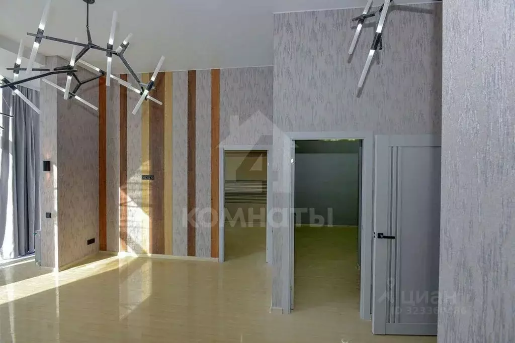 3-к кв. Воронежская область, Воронеж ул. Ворошилова, 1/5 (80.0 м) - Фото 2