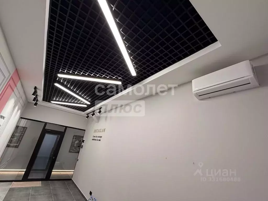 Офис в Татарстан, Казань ул. Татарстан, 20 (20 м) - Фото 2