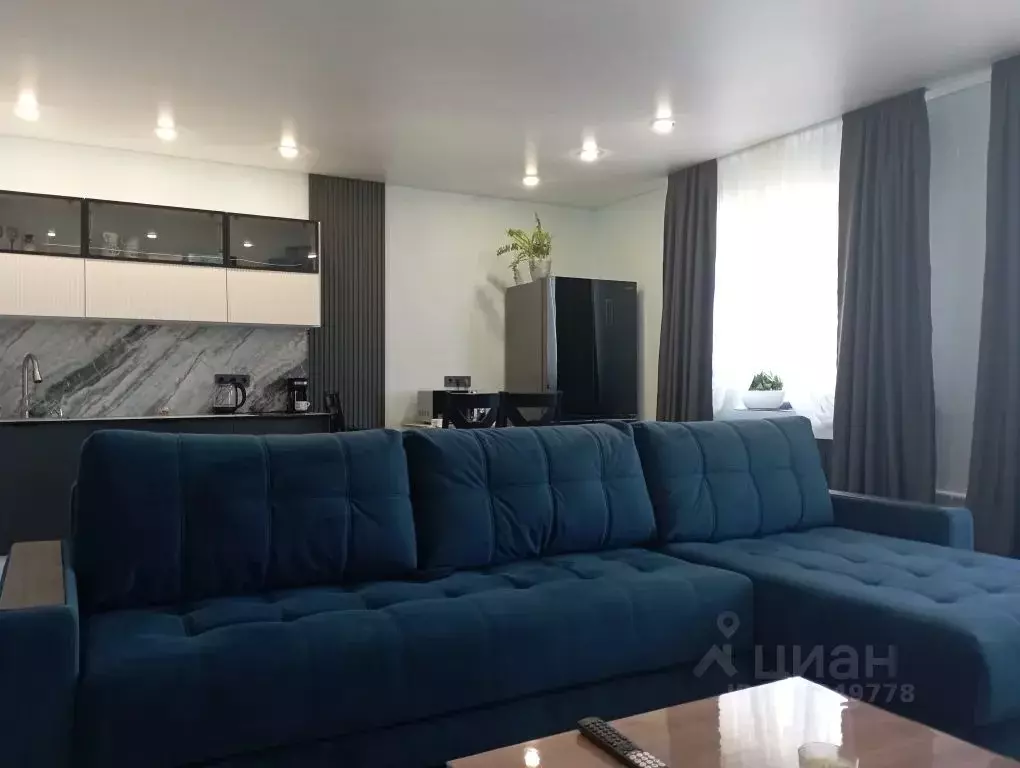 2-к кв. Краснодарский край, Новороссийск просп. Ленина, 52А (68.0 м) - Фото 1
