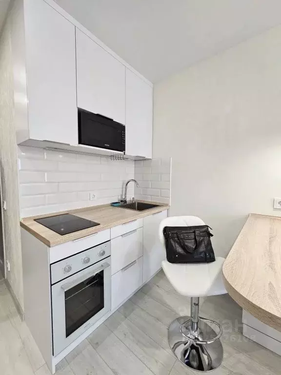 Студия Приморский край, Владивосток Липовая ул., 2 (24.0 м) - Фото 2