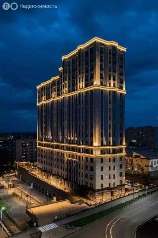 2-комнатная квартира: Киров, улица Свободы, 28 (80 м) - Фото 1