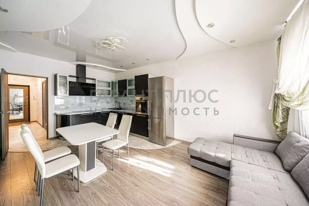 3-к кв. Липецкая область, Липецк ул. Имени Мичурина, 24 (81.3 м) - Фото 1