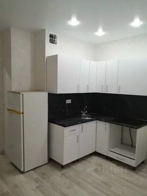 Студия Тульская область, Тула ш. Калужское, 20к2 (24.2 м) - Фото 1