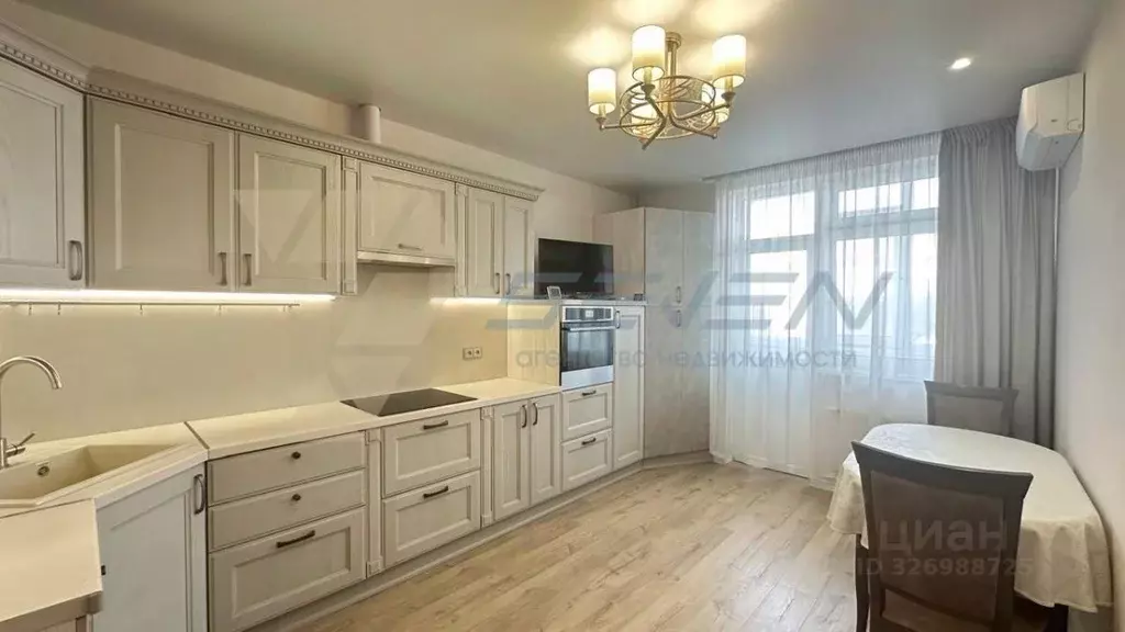 2-к кв. Севастополь ул. Колобова, 20 (91.4 м) - Фото 1