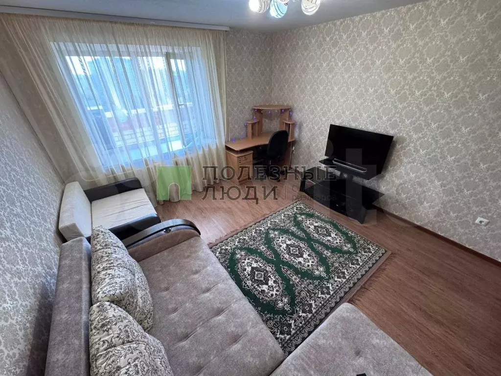 1-к. квартира, 37 м, 10/10 эт. - Фото 1
