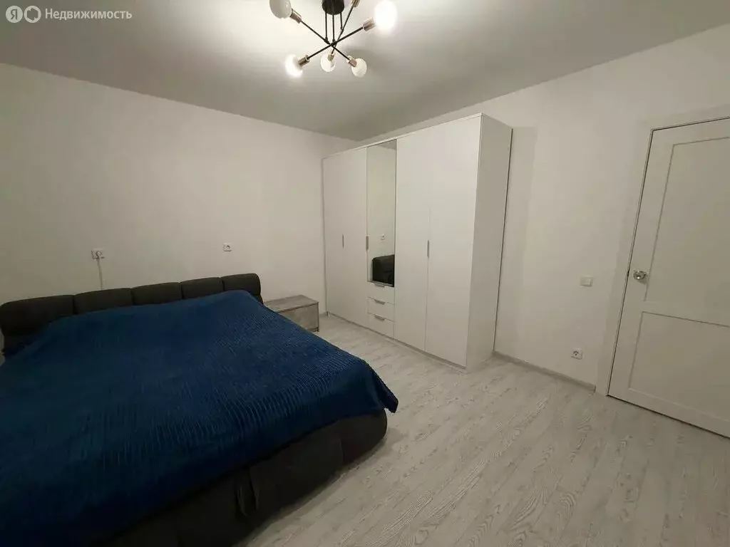 1-комнатная квартира: посёлок Западный, микрорайон Вишнёвая Горка, ... - Фото 2