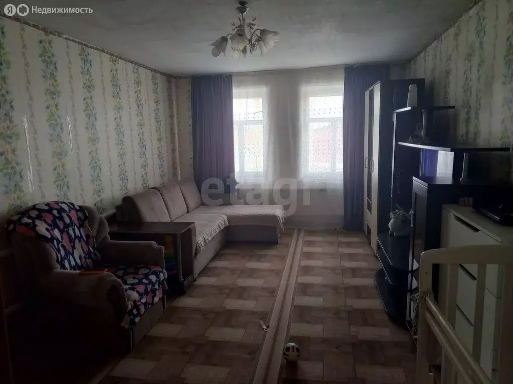 Дом в село Уйское, улица Пугачёва (57.6 м) - Фото 1