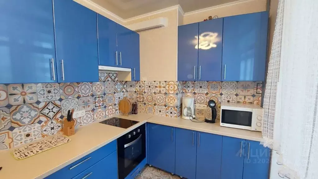 1-к кв. Крым, Феодосия ш. Симферопольское, 24Е (52.9 м) - Фото 0