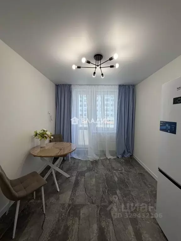 1-к кв. Башкортостан, Уфа ул. Воинов-Интернационалистов, 5 (35.0 м) - Фото 1