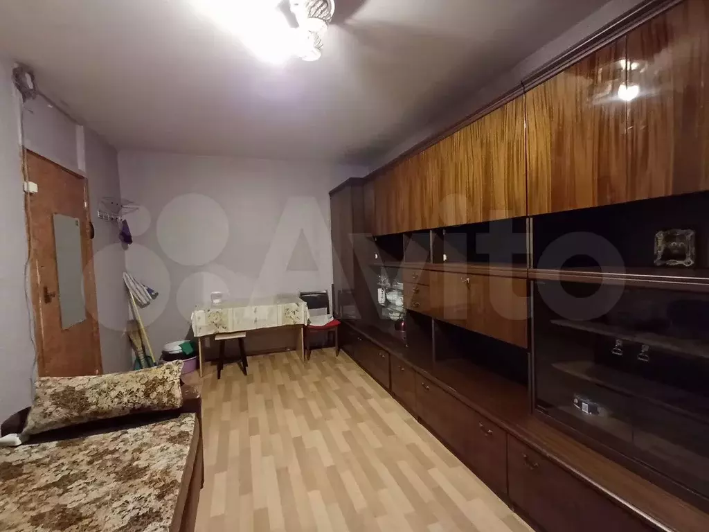 Комната 14 м в 3-к., 5/5 эт. - Фото 1