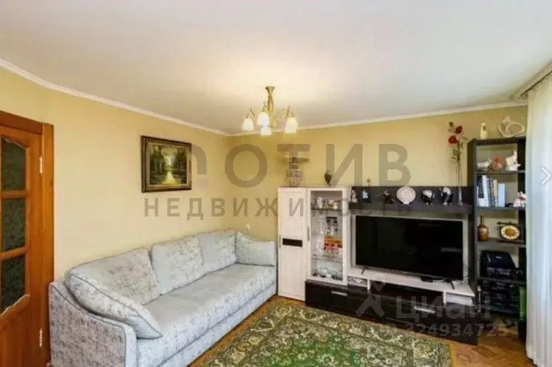 2-к кв. Тюменская область, Тюмень ул. 50 лет ВЛКСМ, 69 (58.7 м) - Фото 1