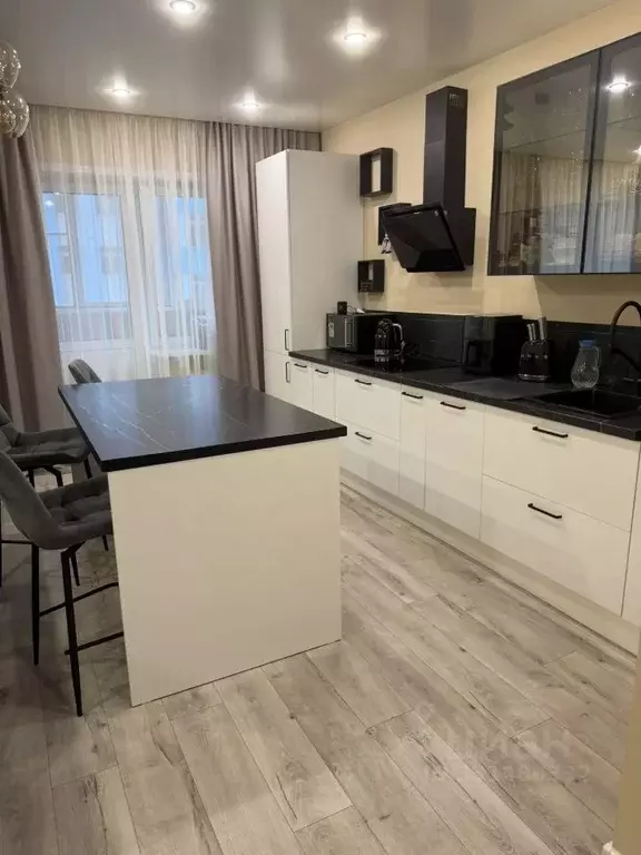 3-к кв. Красноярский край, Красноярск ул. Елены Стасовой, 40А (90.5 м) - Фото 2